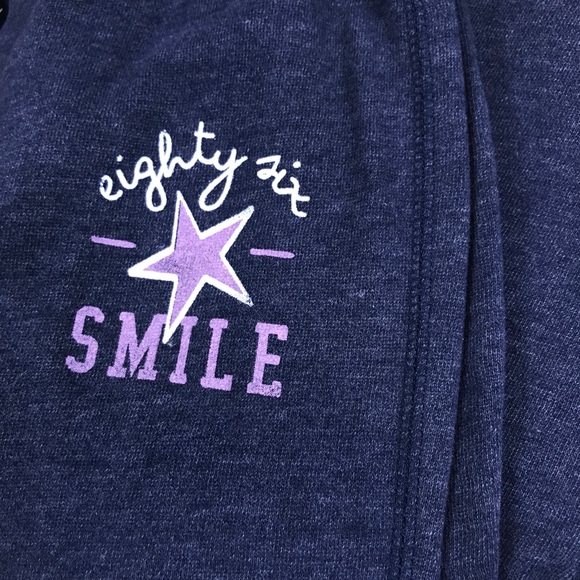 Gap Kids Fleece Lined Graphic Sweatpants - Picture 7 of 11